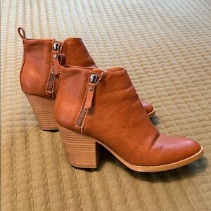 Brown Ankle Boots with Block Heel